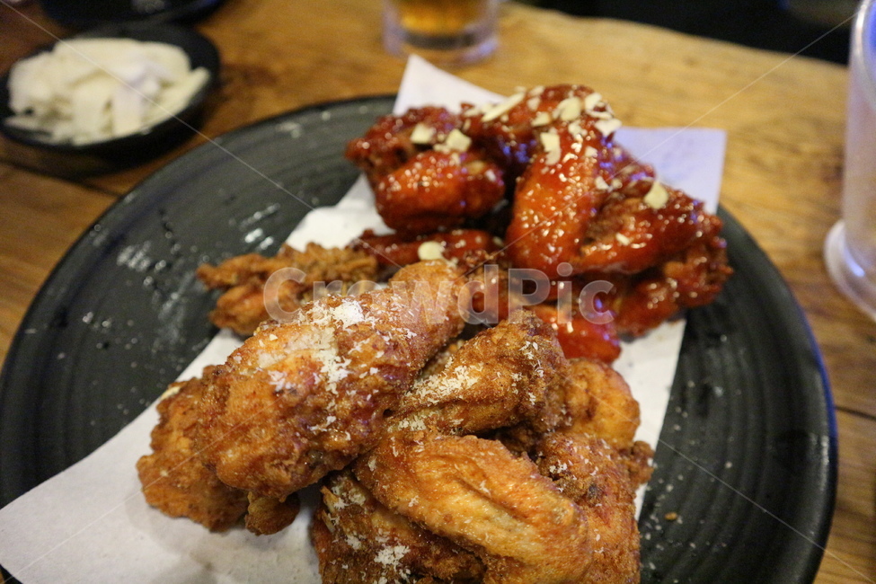 치킨,양념치킨,후라이드,반반치킨,chicken,닭,야식,저녁