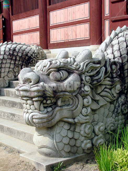 소맷돌조각,해인사,구광루,용,여의주,계단,벽사,석조,한국전통,한국문화,korean traditional,korean culture,조각상,동상,석상,조형물,statue,bronze statue,stone statue
