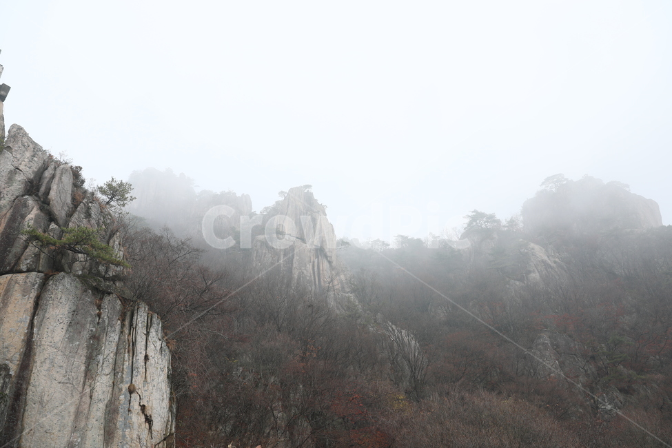 익산,대둔산,바위산,안개,가을산,단풍,암산,풍경,자연,풍경,nature,landscape,한국자연풍경,한국자연경관,korea nature landscape,outdoors,옥외,weather,날씨