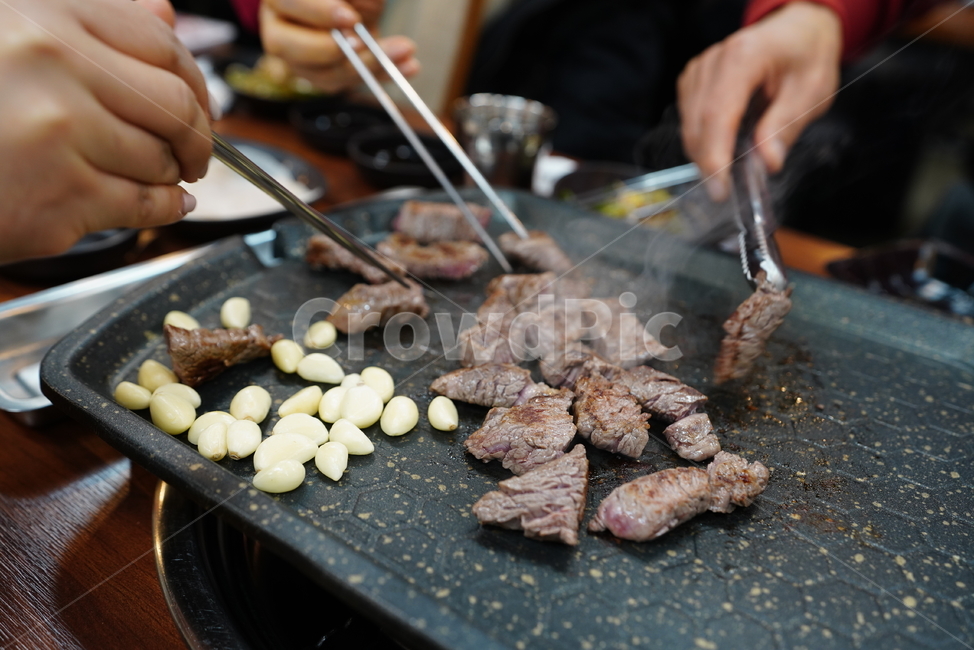 한우,고기,육류,육식,소고기,구이,먹거리,안주,식사,음식,food,한식,음식,식재료,요리,food,cook,meal,dishes,food reserves,육류,고기,meat,한식,한국음식,한국요리,korean food,korean dishes,korean meal,korean cook