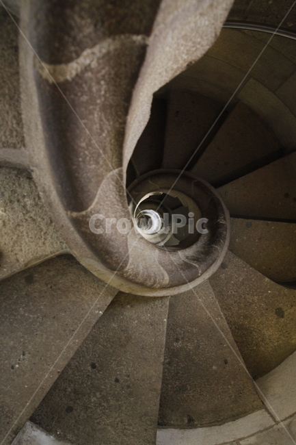 스페인,바르셀로나,사그라다파밀리아,계단,원형계단,spain,barcelona,sagradafamilia,stairs,건축물,건물외관,exterior,building,structure,architecture,construction