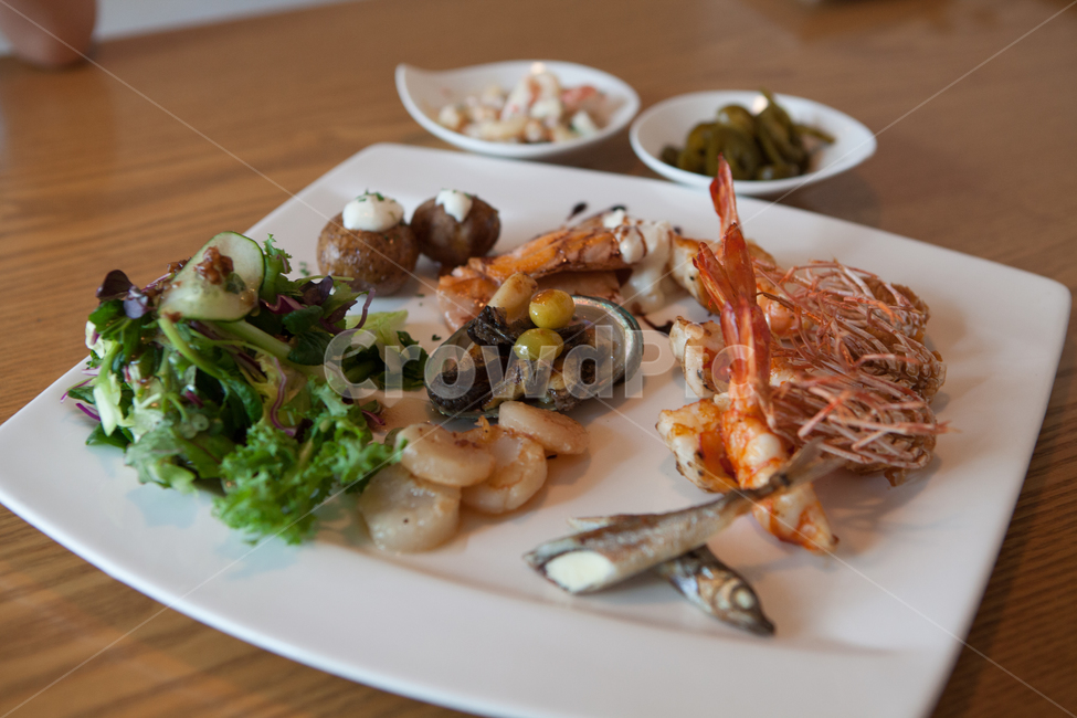food,음식,meal,식사,dish,요리,철판구이,한식,일식,양식,새우구이,연어구이,스테이크,음식,식재료,요리,food,cook,meal,dishes,food reserves