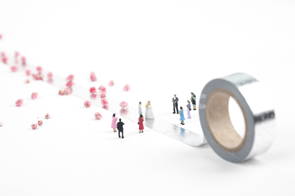 웨딩,커플,신랑,신부,꽃길,오브젝트,결혼,결혼식,웨딩마치,은빛,흰색,배경,희망,축복,실버,컨셉,미니어처,아이디어,분홍색,핑크,남녀,시작,브라이드,러브,사랑,웨딩드레스,예복,꽃,턱시도,플라워,셀프웨딩,스드메,펀,테이프,종이테이프,마스킹테이프,하객,들러리,손님,친구,축하,결혼,혼례,웨딩,wedding,marriage,marry,기념일,축하,anniversary,congratulation,celebrate,celebration,연출,컨셉,콘셉,direction,concept