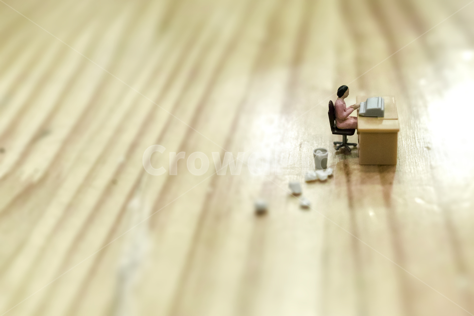 작가,타이핑,창작,글쓰기,미니어처,생각,편지,plasticpeople,조각상,동상,석상,조형물,statue,bronze statue,stone statue,비즈니스,사업,business,service,work,사물,물건,오브젝트,thing,object,matter,연출,컨셉,콘셉,direction,concept
