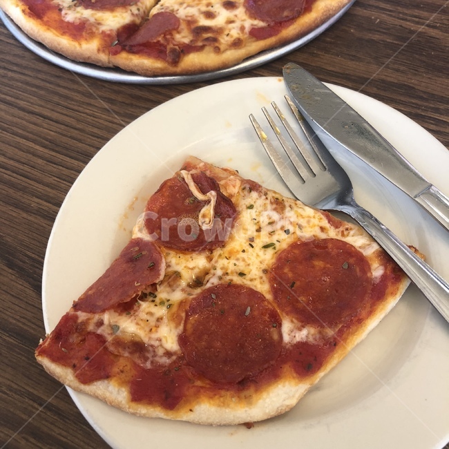 음식,피자,빵,페퍼로니,조각피자,음식,식재료,요리,food,cook,meal,dishes,food reserves,양식,서양음식,서양요리,western food,western dishes,western meal,western cook