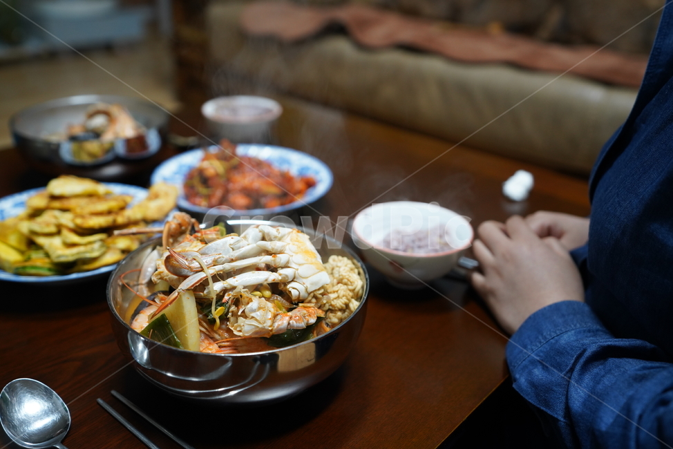음식,food,먹거리,집밥,반찬,dish,요리,식사,해물,국물,탕,음식,식재료,요리,food,cook,meal,dishes,food reserves,한식,한국음식,한국요리,korean food,korean dishes,korean meal,korean cook