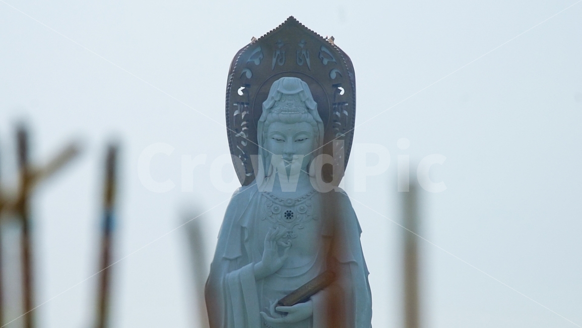남산사,해수관음상,향,종교의식,하이난,불상,불교,향내중국,동양의하와이,관광지,종교,절,소원,바램,관광객,휴양지,여행,바다,관광코스,여름,무더운날씨,웅장한,고풍스러운,품격있는,고귀한불상,조각상,동상,석상,조형물,statue,bronze statue,stone statue,종교,신앙,religion,belief,faith
