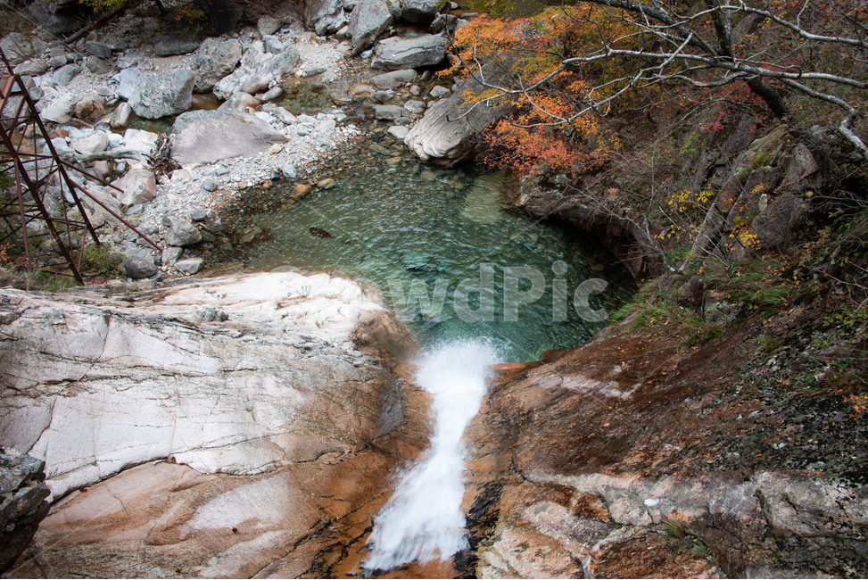 설악산,국립공원,가을,단풍,천불동계곡,옥빛,옥빛소,천당폭포,가을,계절,fall,autumn,season,자연,풍경,nature,landscape,water,물,outdoors,옥외,river,강,stream,흐름,creek,작은 만
