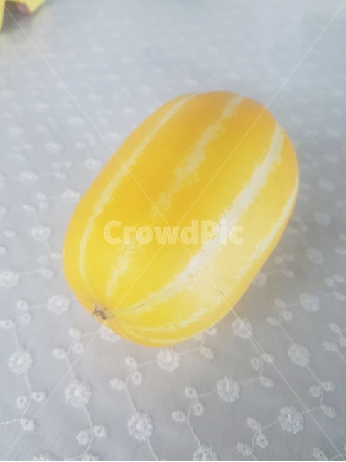 참외,과일,채소,음식,fruit,노란색,yellow,과일,열매,fruit