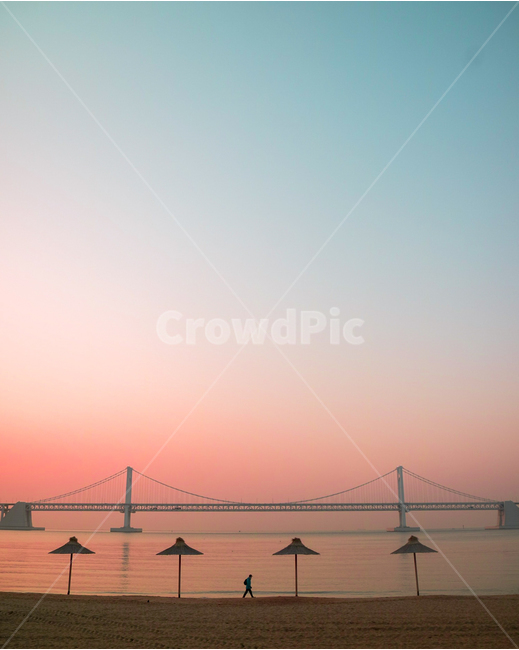 southkorea,부산,광안리,광안리해수욕장,광안대교,바다,하늘,일출,관광지,자연,풍경,도시,해변,busan,gwangalii,nature,sky,sea,sunrise,자연,풍경,nature,landscape,해변,바다,beach,sea,색깔,색상,색채,색감,color sense,color sensitivity,feeling of color,outdoors,옥외