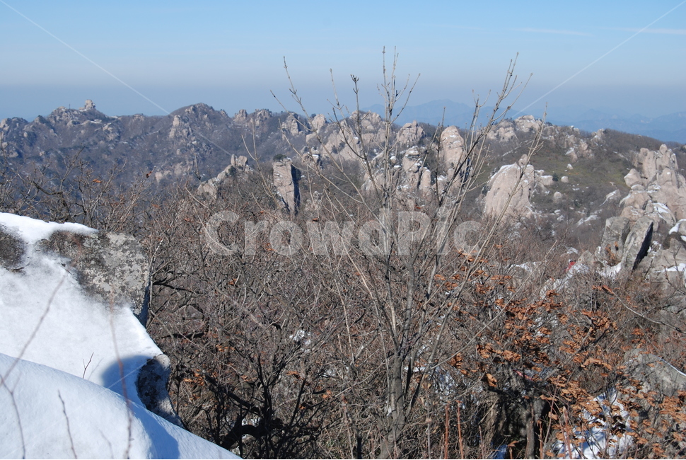 속리산국립공원,문장대,천왕봉,입석대,수학여행지,자연의위대함,등산로,능선,아름다움,신비스런산,돌,산행,힐링,자연,감성,등산,계절,여행,한국,한국명산,한국등산,풍경,눈,나무,하늘,바람,바람소리,환경,생태계,산,땅,겨울,계절,winter,season,자연,풍경,nature,landscape,한국자연풍경,한국자연경관,korea nature landscape,outdoors,옥외