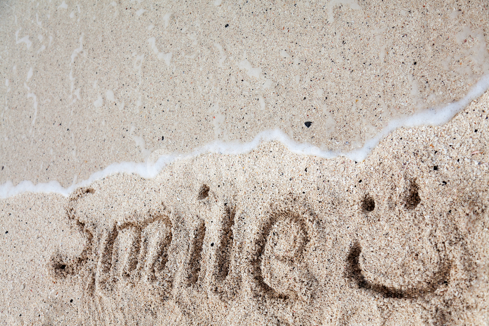 웃음,바다,smile,모래,행복,힐링,여유,응원,물,해변,낙서,풍경,해변,바다,beach,sea,감정표현,기분,feeling,emotion,감성,sensible