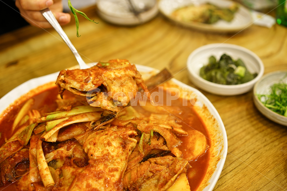 음식,찜,생선찜,생선요리,요리,푸드,먹거리,먹방,안주,술안주,식사,매콤,한식,한국음식,식사시간,음식,식재료,요리,food,cook,meal,dishes,food reserves,수산물,해산물,fishery products,seafood,한식,한국음식,한국요리,korean food,korean dishes,korean meal,korean cook