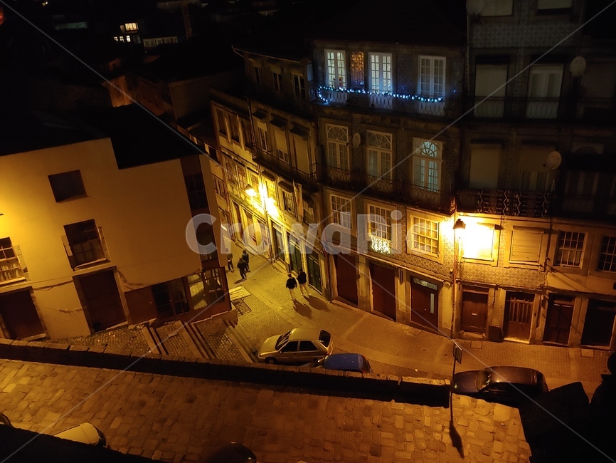 풍경,유럽,포르투갈,포르토,감성사진,porto,따듯함,건물,안락함,야경,밤,풍경,nightscape,night,landscape,골목길,alley,outdoors,옥외,경치,nature,자연,scenery,building,metropolis,중심지,town,도시,city,시티,urban,어반