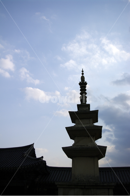 다보탑,하늘,구름,경주,건축,불국사,사찰,traditional,전통,한국전통,한국문화,korean traditional,korean culture,조각상,동상,석상,조형물,statue,bronze statue,stone statue