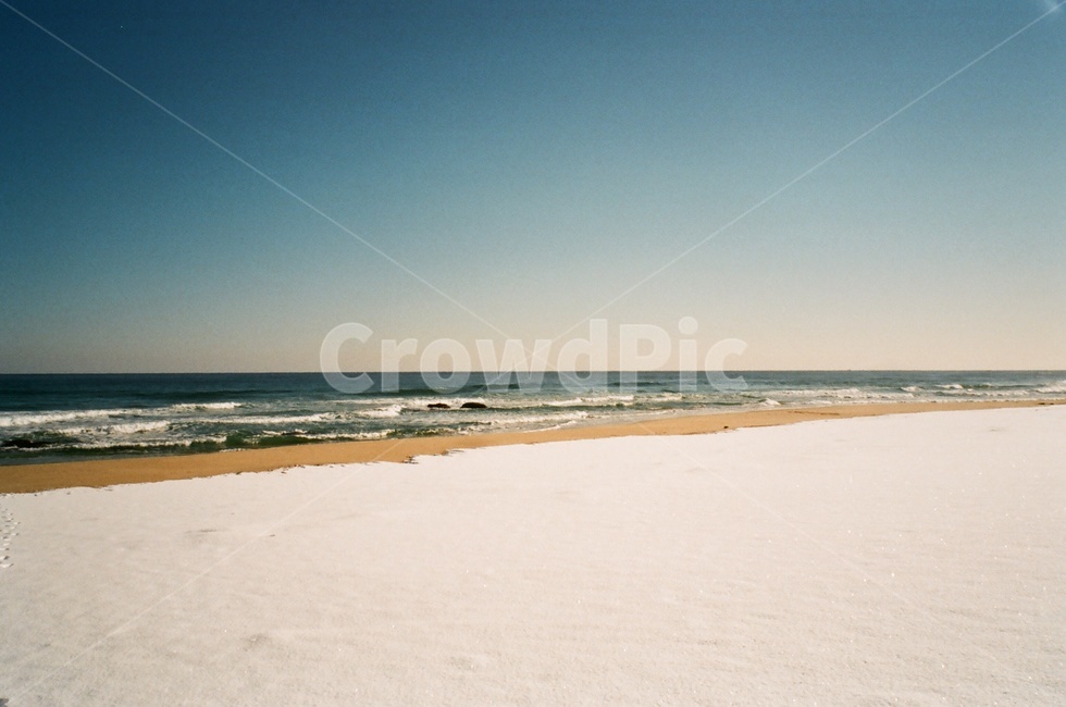 겨울,바다,눈,snow,beach,sea,겨울바다,파도,wave,겨울,계절,winter,season,자연,풍경,nature,landscape,해변,바다,beach,sea,shoreline,해안선,water,물,ocean,대양,outdoors,옥외,coast,연안,바닷가