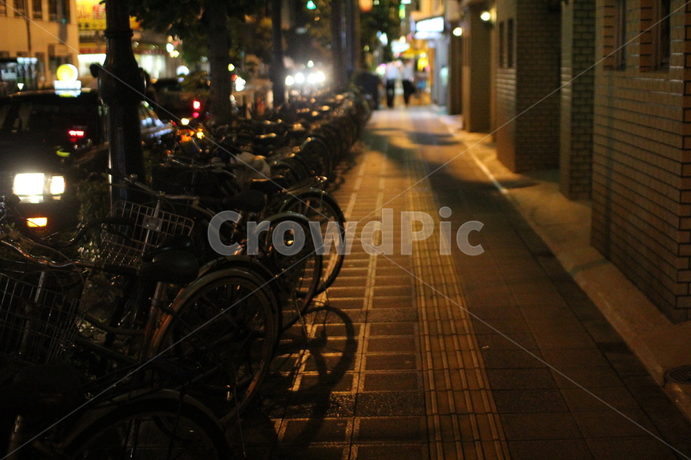자전거,bicycle,bike,machine,바퀴,일본,기계,wheel,야경,밤,풍경,nightscape,night,landscape,골목길,alley