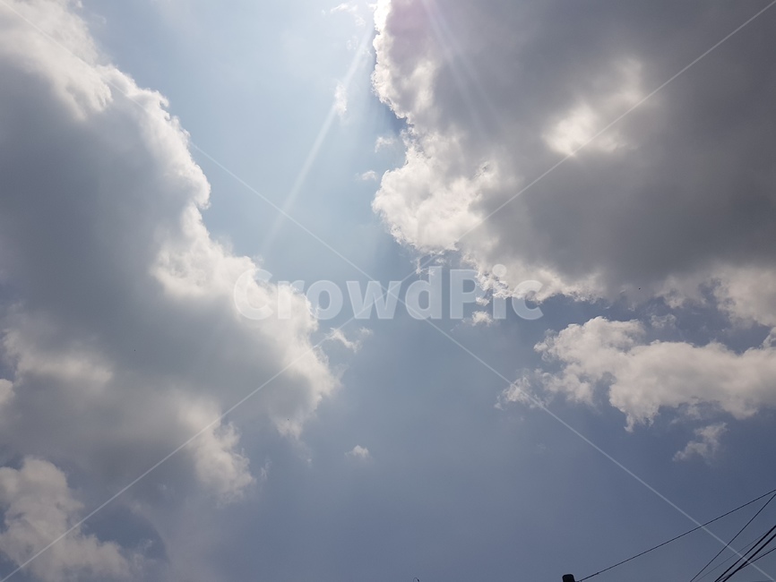 구름,하늘,파란하늘,뭉게구름,흰구름,햇빛,하얀구름,cloud,sky,bluesky
