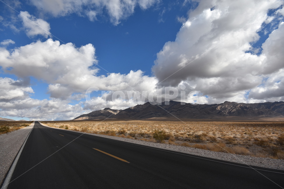 도로,구름,풍경,cloud,road,scenery,하늘,sky,자연,풍경,nature,landscape,해외,외국,세계,foreign,oversea,world,세계자연풍경,해외자연풍경,외국자연풍경,world nature landscape,asphalt,아스팔트,highway,고속도로,freeway,고속 도로