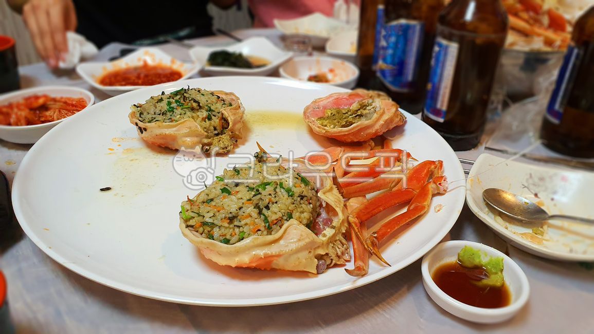 crab meat,Steamed snow crab,crab shell,fried rice,snow crab,crab shell rice,Yeongdeok snow crab,Crab shell fried rice,crab,Bakdal snow crab,red crab
