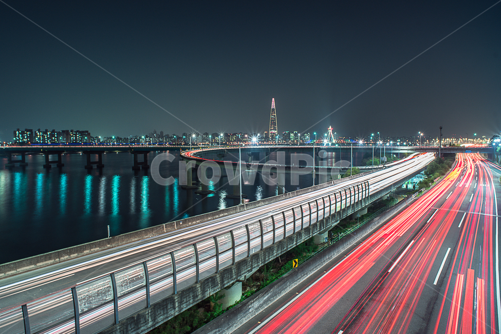 광진교,롯데타워,밤,야경,한강,다리,도로,불빛,도시,궤적,night,nightview,river,bridge,city,교통,traffic,야경,밤,풍경,nightscape,night,landscape,한국도시풍경,한국도시경관,korea cityscape