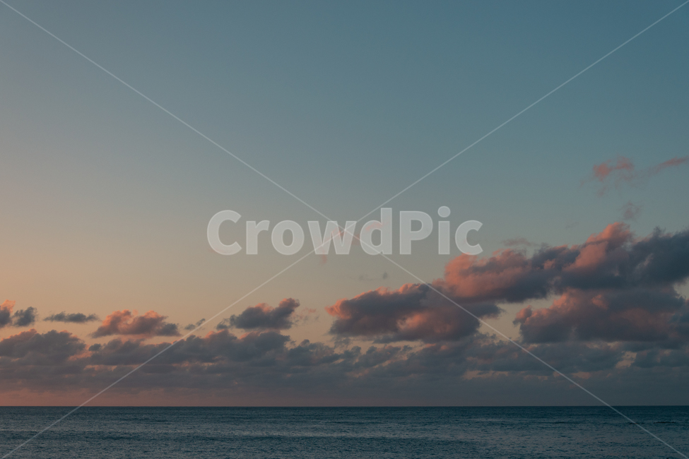 nature,sunset,sunrise,ocean,view,landscape,horizon,outdoor,자연,background,배경,풍경,earth,바다,노을,구름,하늘,물,water,sea,sky,clouds