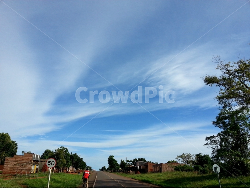 자연,하늘,나무,시골길,아프리카,풍경,africa,uganda,파란하늘,sky,tree,nature,구름,자연,풍경,nature,landscape,해외,외국,세계,foreign,oversea,world,세계자연풍경,해외자연풍경,외국자연풍경,world nature landscape,road,도로
