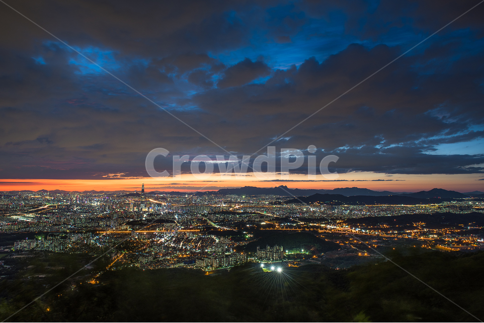 서울,야경,일몰,풍경,도심,도시,노을,석양,건물,랜드마크,구름,밤,빛,감성,sunset,sky,cloud,seoul,landmark,night,nightview,blur,landscape,경치,nature,outdoors,옥외,scenery,야경,밤,풍경,nightscape,night,landscape,도시,city,한국도시풍경,한국도시경관,korea cityscape