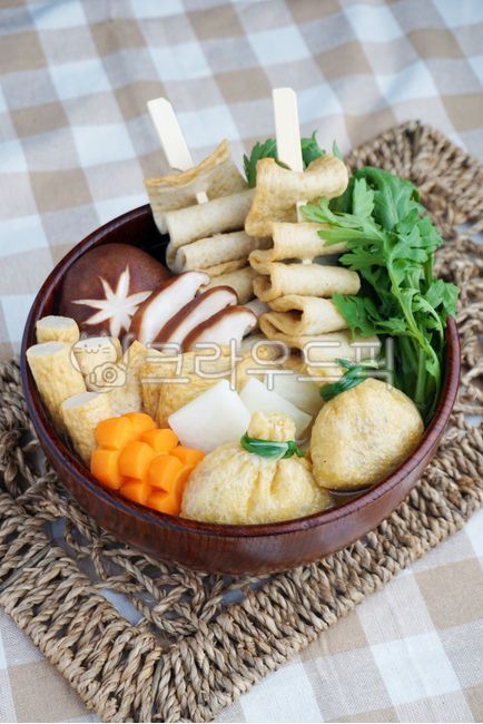 Odeng soup,fish cake soup,odeng hotpot,fish cake hotpot,hotpot,winter food