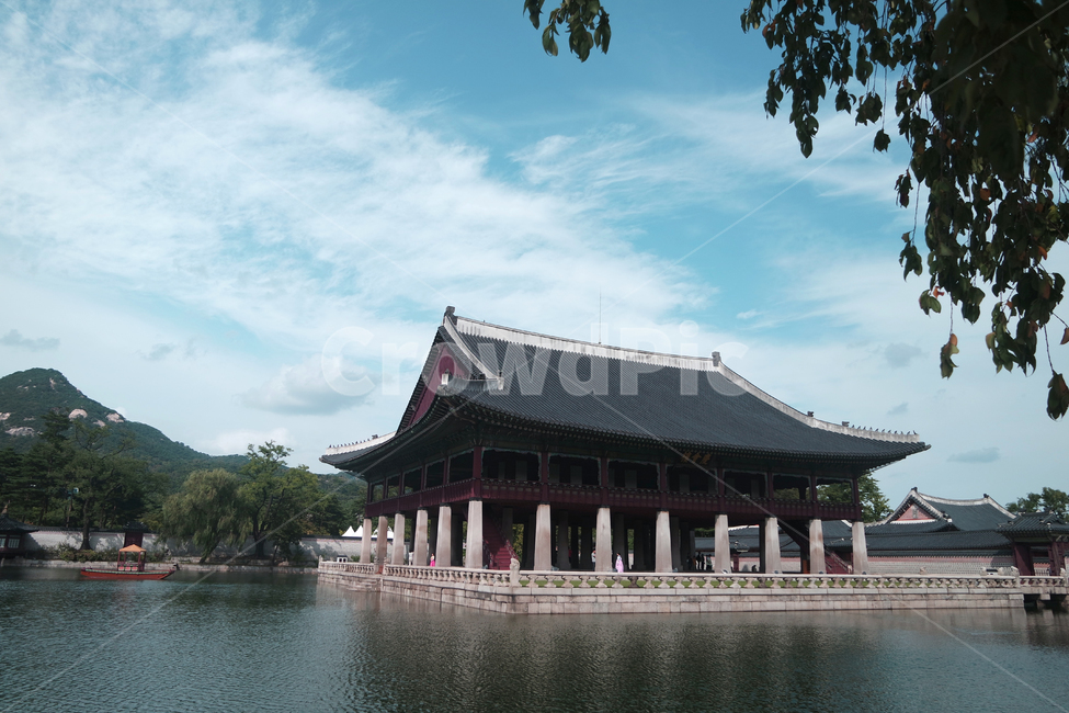 경복궁,경회루,목조건축,고궁,서울,전통,역사,연못,한국전통,한국문화,korean traditional,korean culture,랜드마크,landmark,tourist attraction,한국랜드마크,한국관광지,한국명소,korea landmark,korea tourist attraction