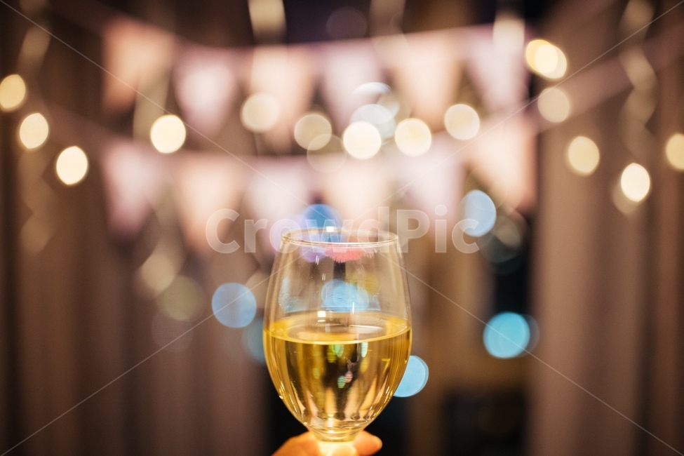 와인,와인잔,브라이덜샤워,파티,샴페인,기념일,축하,anniversary,congratulation,celebrate,celebration,술,주류,alcohol,감성,sensible,feeling