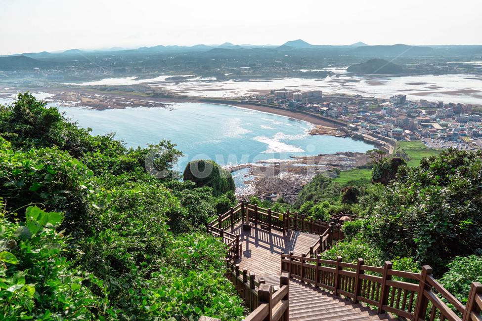 필름사진,감성사진,자연,자연풍경,제주,제주도,성산일출봉,마을,풍경,바다,도시,city,landscape,colorful