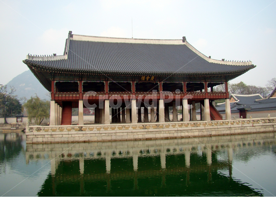 경복궁,한국,전통,고궁,건축,한국전통,한국문화,korean traditional,korean culture,랜드마크,landmark,tourist attraction,한국랜드마크,한국관광지,한국명소,korea landmark,korea tourist attraction