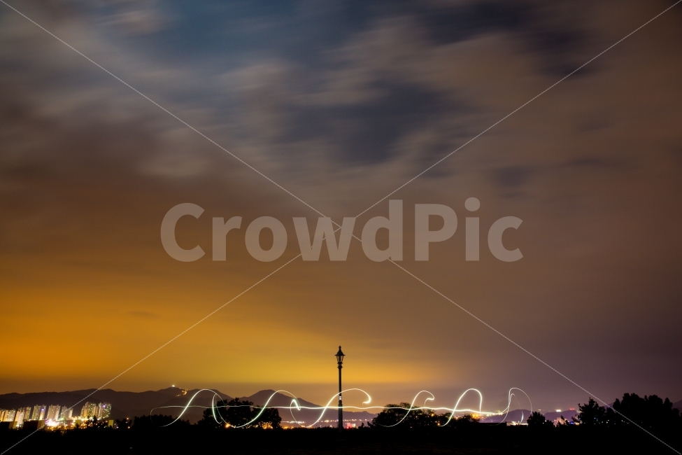 밤,빛,구름,도시풍경,풍경,장노출,야경,하늘,landscape,night,light,clouds,cityscape,beautiful,longexposure,harmony,nightphotography,nightscape,burningsky,nightview,mountainview,lightdance,burningcloud,자연,풍경,nature,landscape,도시,city,감성,sensible,feeling,outdoors,옥외