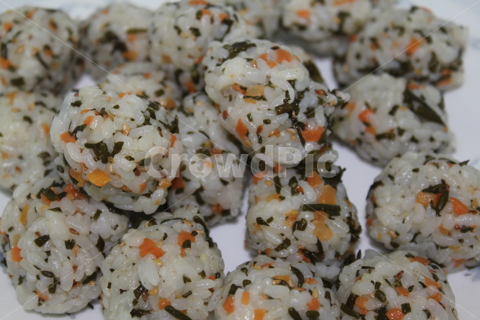 주먹밥,레시피,요리,밥,간식,밥요리,음식,식재료,요리,food,cook,meal,dishes,food reserves,한식,한국음식,한국요리,korean food,korean dishes,korean meal,korean cook