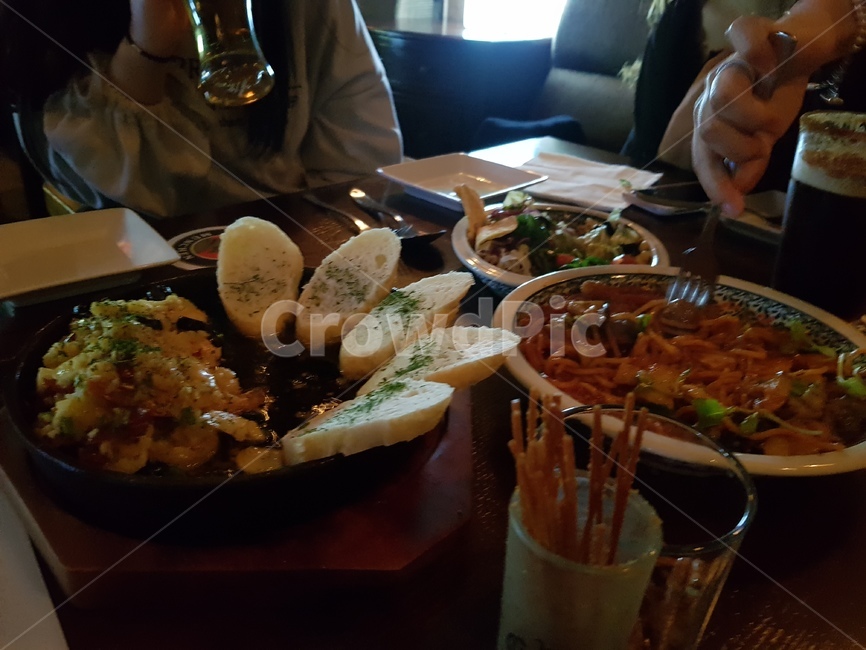 안주,펍,bar,술자리,브루잉