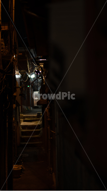 골목길,추억,좁은골목길,옛길,음침함,무서운길,street,way,memory,alleyway,어두운골목,옛동네,오래된동네,골목길,alley
