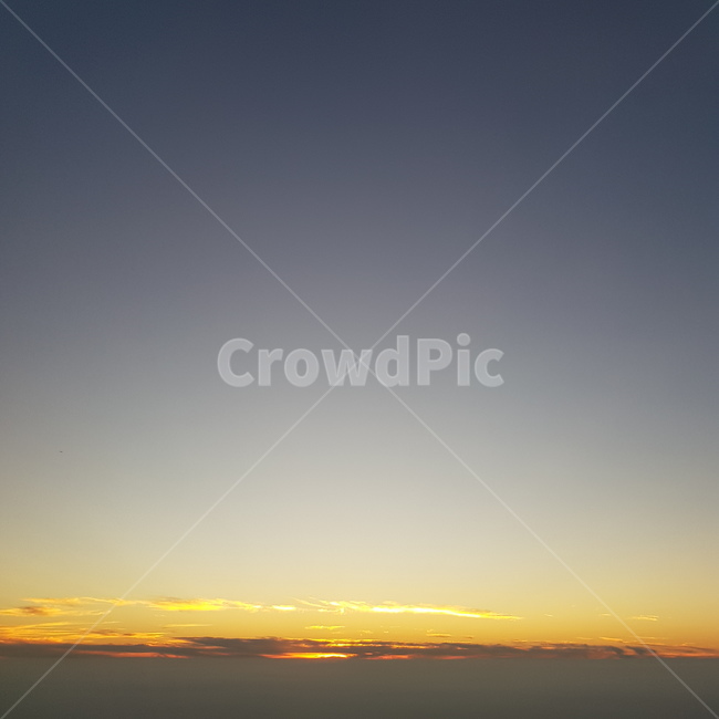 노을,하늘,달,구름,별,자연,풍경,nature,landscape,outdoors,옥외,dusk,황혼,sunset,일몰,sky,dawn,새벽,red sky,붉은 하늘