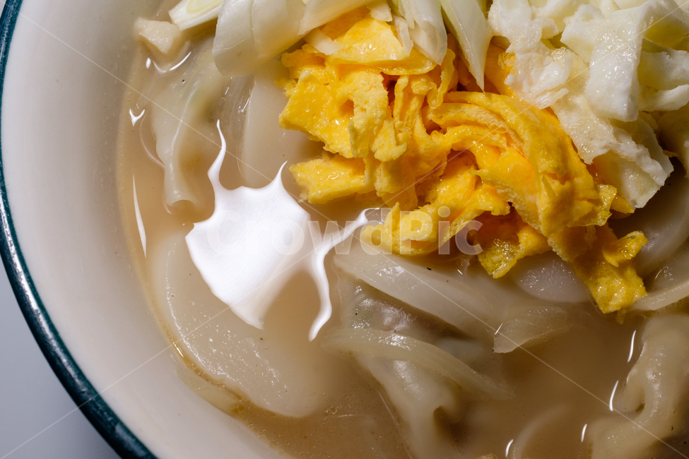 만두,떡,설날,쌀,국물,한국음식,한국문화,음식,식품,전통,문화,식사,수프,그릇,새해,new year,음식,식재료,요리,food,cook,meal,dishes,food reserves,한식,한국음식,한국요리,korean food,korean dishes,korean meal,korean cook