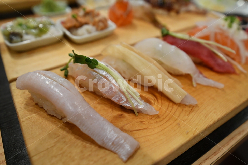 맛집,초밥,sushi,생선,회,횟감,생선요리,음식,음식,식재료,요리,food,cook,meal,dishes,food reserves,수산물,해산물,fishery products,seafood,일식,일본음식,일본요리,Japanese food,Japanese dishes,Japanese meal,Japanese cook