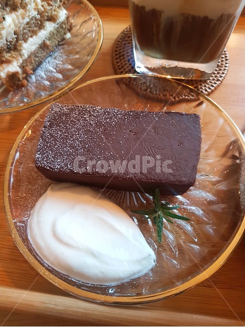 초코테린느,테린느,디저트,초코,카페,음식,식재료,요리,food,cook,meal,dishes,food reserves,디저트,간식,후식,dessert,snack
