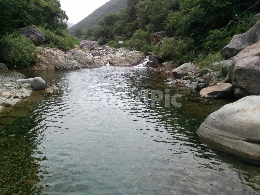 계곡,산,등산,여름,휴가철