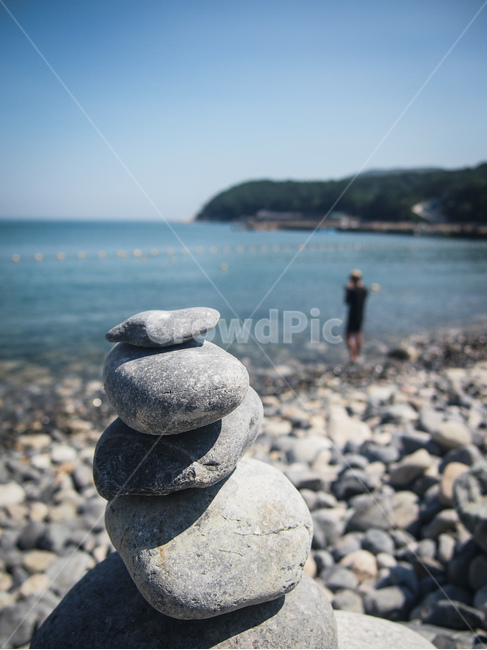 바다,돌,해변,몽돌,자연,풍경,거제도,sea,stone,돌탑,nature,landscape,beach,해변,바다,beach,sea,한국전통,한국문화,korean traditional,korean culture,종교,신앙,religion,belief,faith
