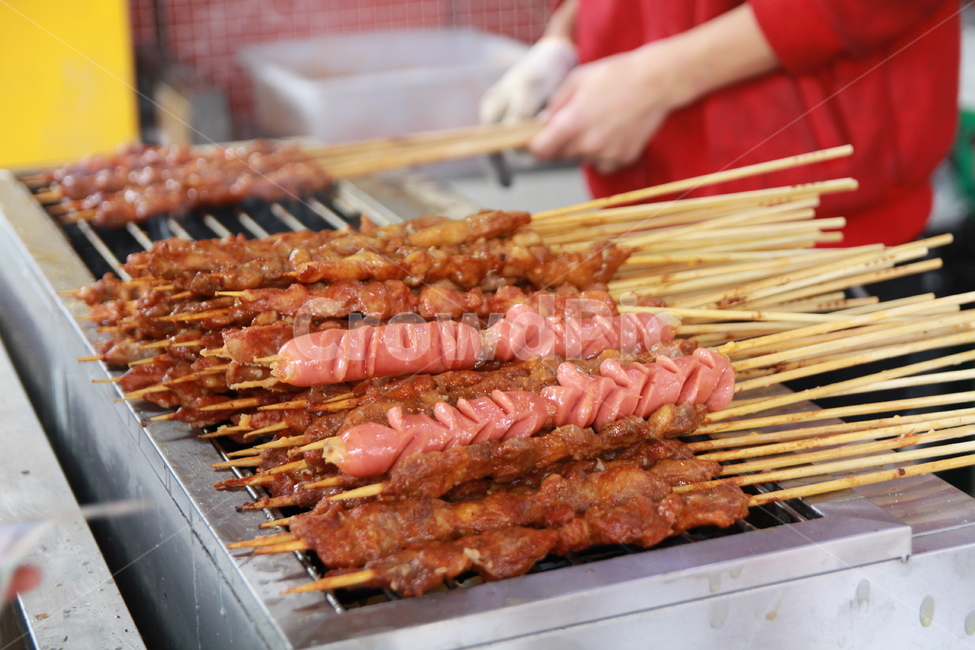 food,꼬치,소시지,닭꼬치,길거리음식,구이,음식,식재료,요리,food,cook,meal,dishes,food reserves