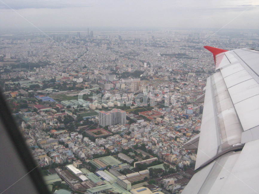 nature,자연,outdoors,옥외,하늘,sky,birdview,조감,전망,구름,cloud,비행기,비행기날개,날개,wings,airplane,도시,city,urban