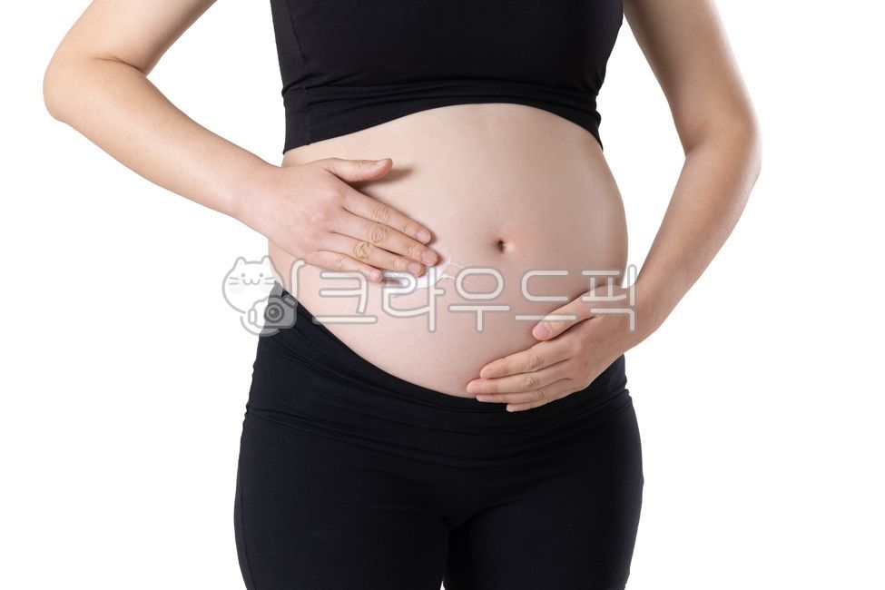 임산부,임신,의료,산부인과,튼살크림,튼살,로션,크림,바르는,복부,누끼,흰배경,화이트,타이즈,브라,배,부분,사람,여자,서있는,내밀다,내미는,검정색,실내,스튜디오,감싸기,감싸고있는,탱크톱,만지는