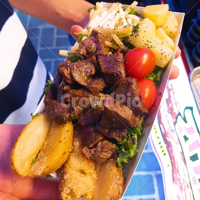 큐브스테이크,스테이크,야시장,음식,food,koreafood,koreafestivalfood