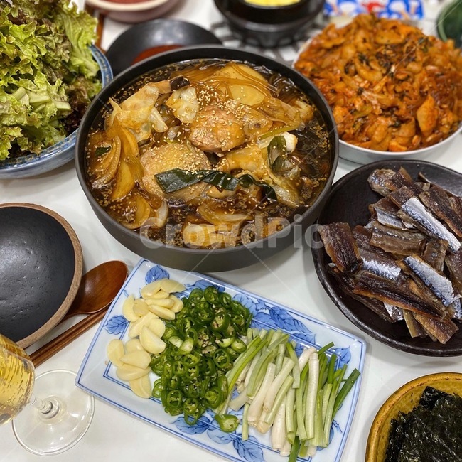 찜닭,곱창볶음,돼지곱창,과매기,파티,술,food,meal,음식,식사,요리