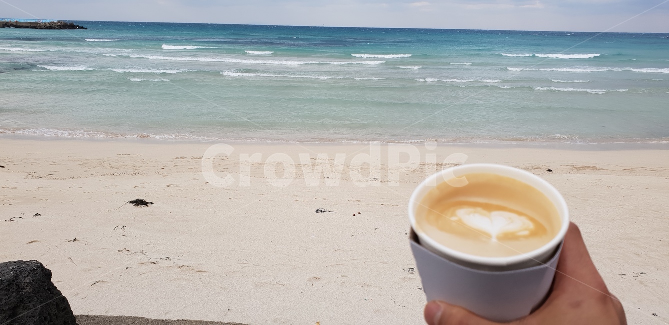 바다,커피,백사장,수평선,파도,커피,카페,coffee,cafe