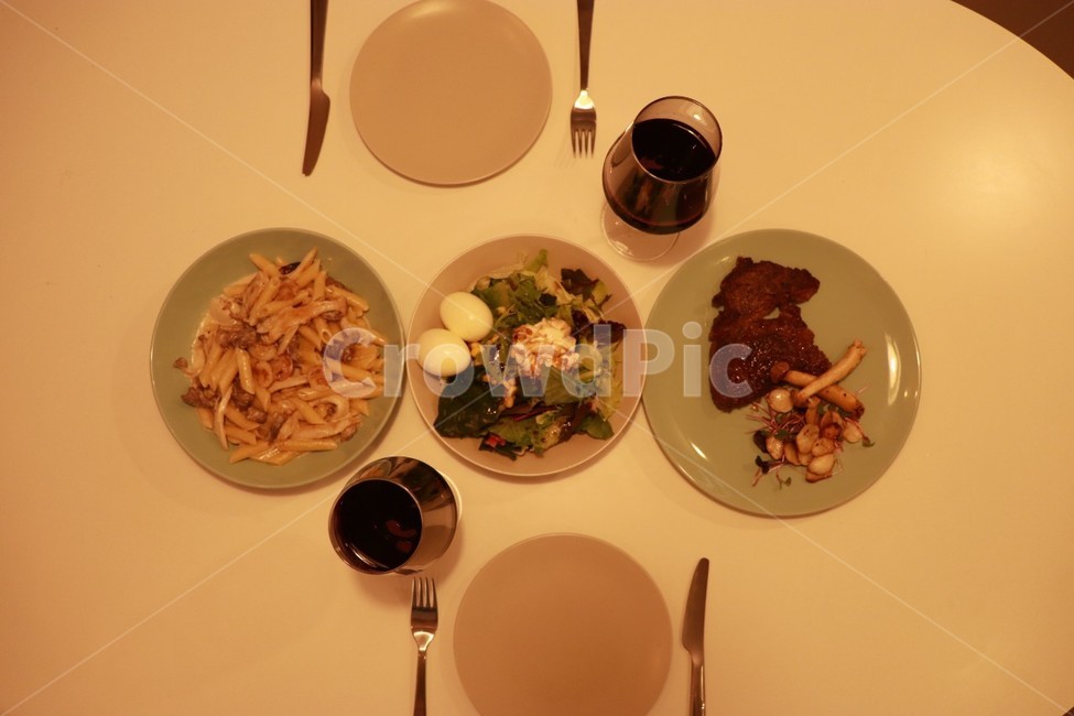 요리,요리하는남자,파스타,스테이크,원테이블레스토랑,음식,식재료,요리,food,cook,meal,dishes,food reserves,양식,서양음식,서양요리,western food,western dishes,western meal,western cook